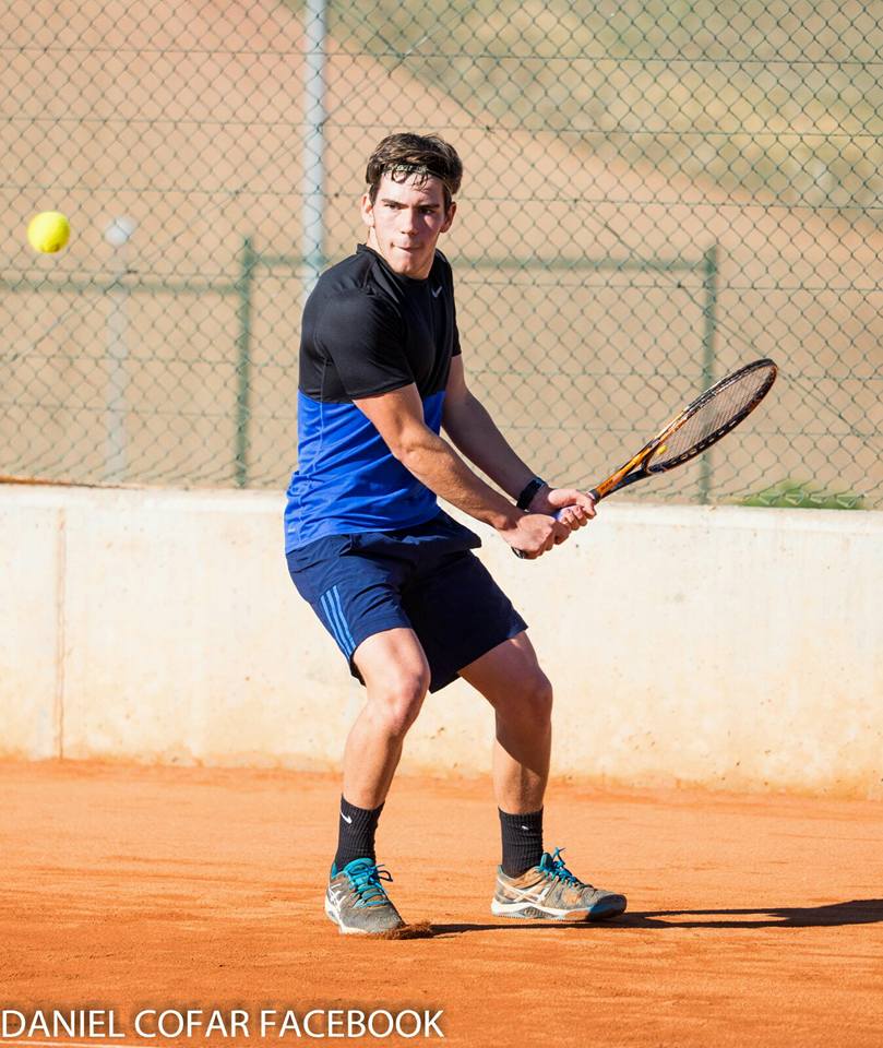 Javier Herrero campeón Junior en el Torneo San Segundo de Ávila de Tenis