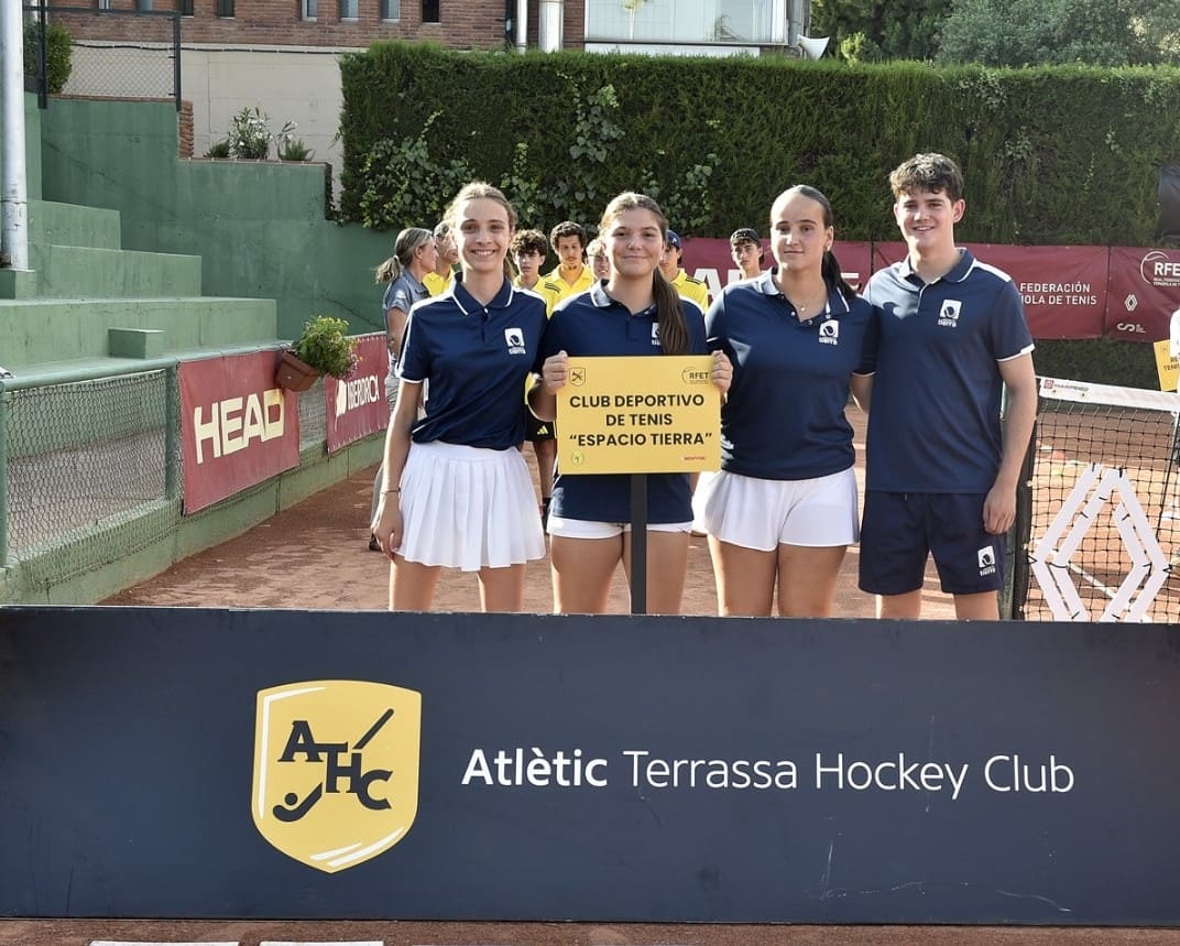 El equipo Cadete Femenino de Espacio Tierra brilla en el Campeonato de España por Equipos celebrado en Terrassa