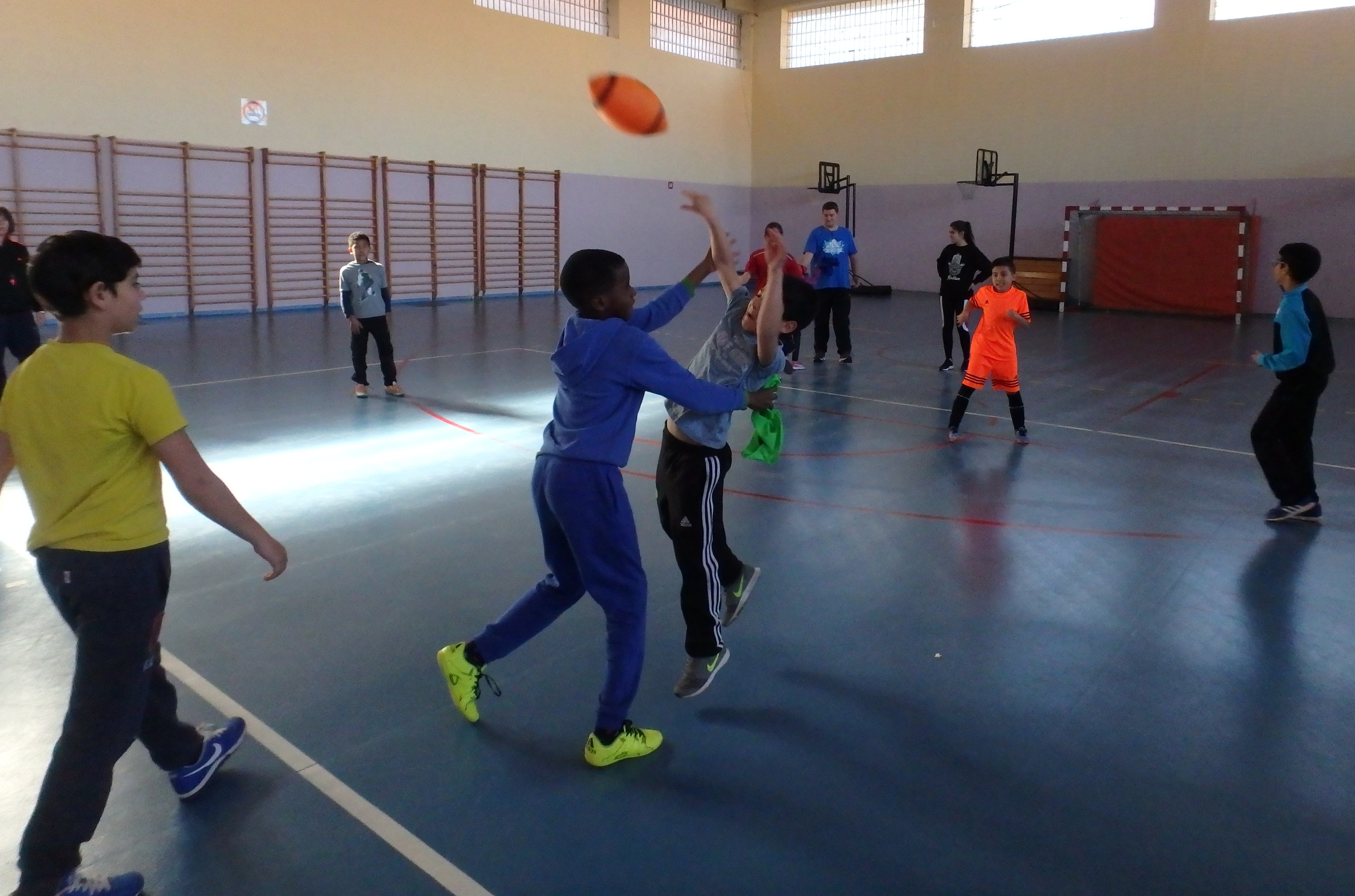 Los escolares se iniciaron en el Rugby por medio de la modalidad del “Rugby Cinta”