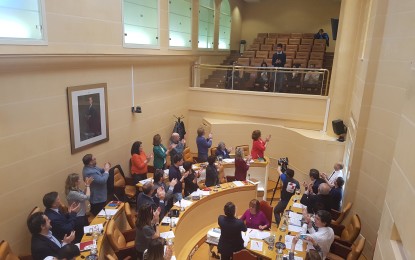 El Ayuntamiento de Segovia concede la Medalla al Mérito Deportivo al atleta segoviano Javier Guerra Polo