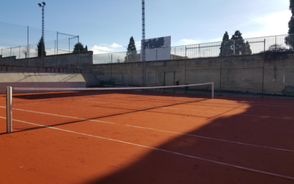 Instalaciones Deportivas: Finalizada la reposición del pavimento de la pista nº 1 de Tenis