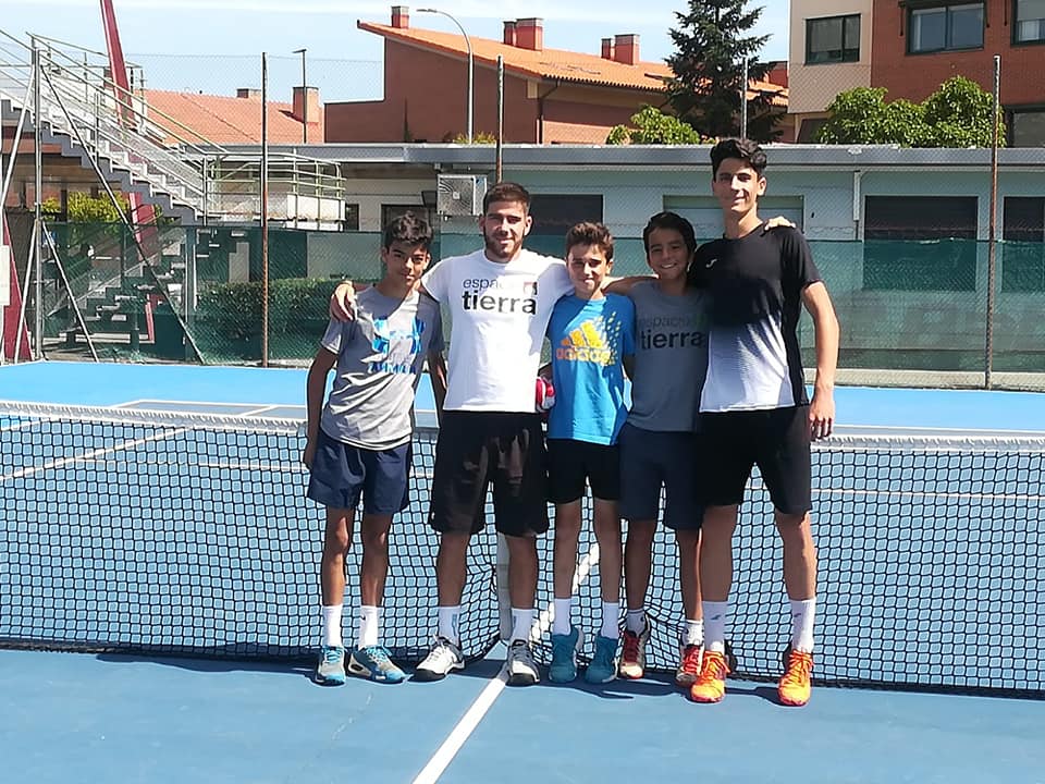 El Club de Tenis “Espacio Tierra” Subcampeón de Castilla y León Infantil