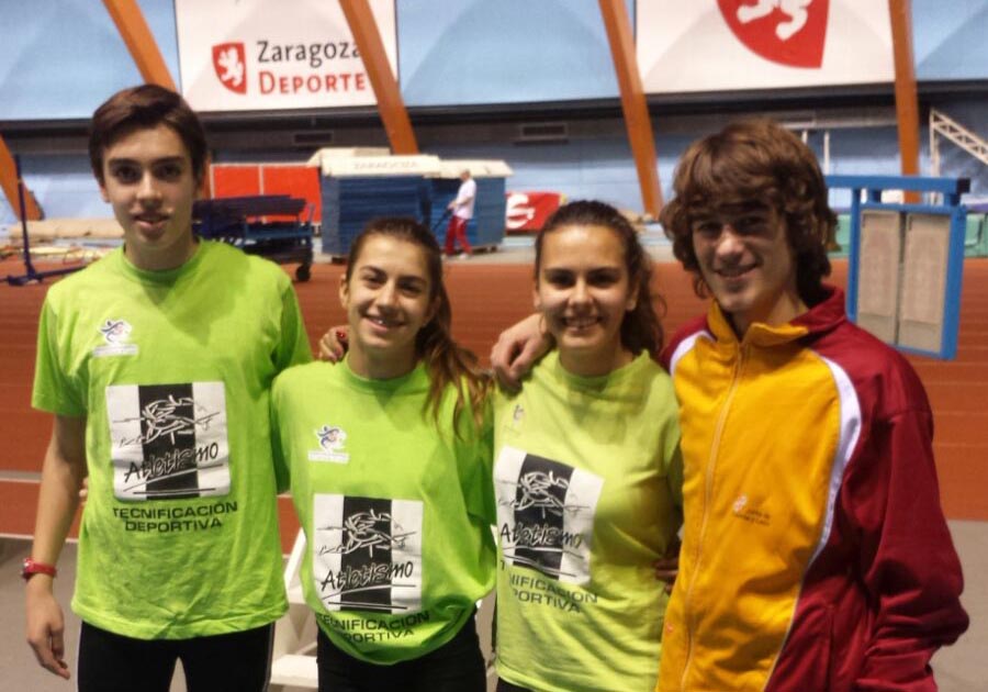 Cuatro atletas juveniles de la Escuela Blume-Velox, segundos con la Selección de Castilla y León en el Intercomunidades de Pista Cubierta