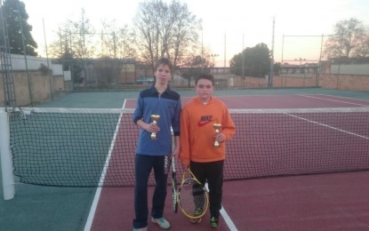 Escuela Municipal de Tenis: Torneo de Navidad