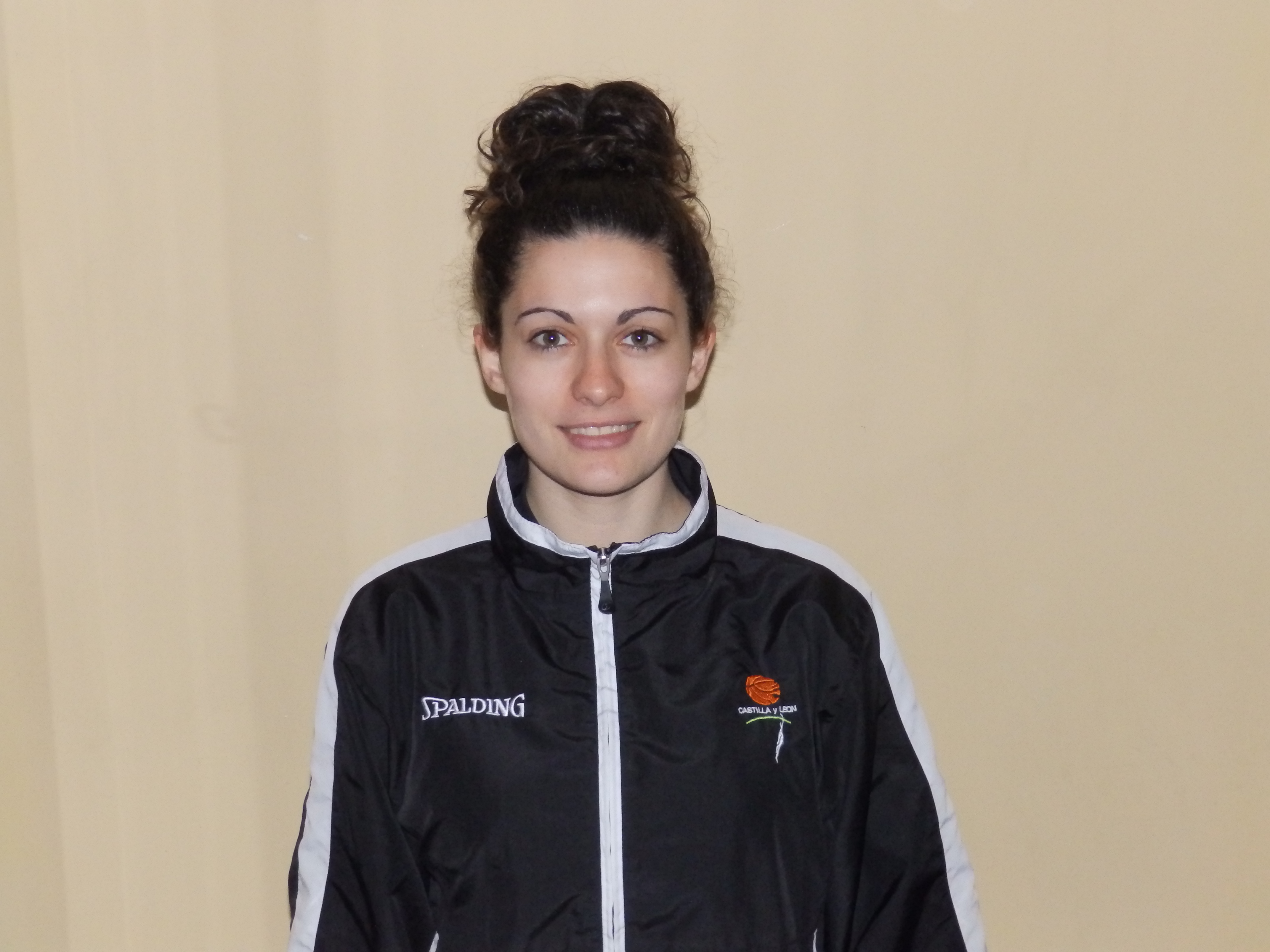 La árbitra segoviana, Cristina de Jesús, asciende a categoría Nacional