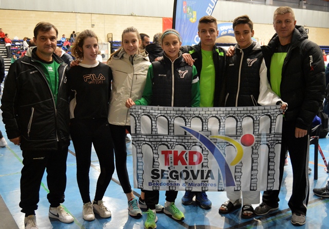 Oro y tres bronces para el Club  “Taekwondo Miraflores – Bekdoosan”