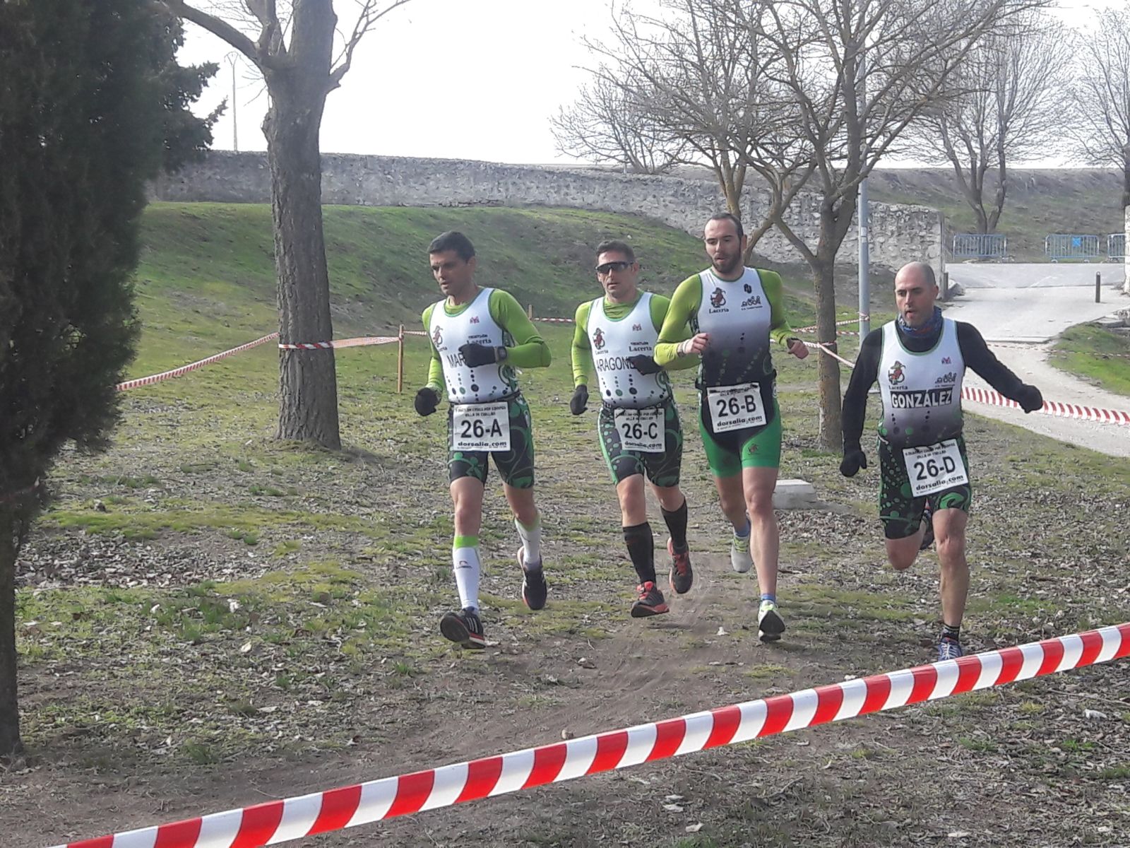 El CD Triatlón Lacerta comienza la temporada en el Duatlón de Cuellar con un importante nivel deportivo y grupal