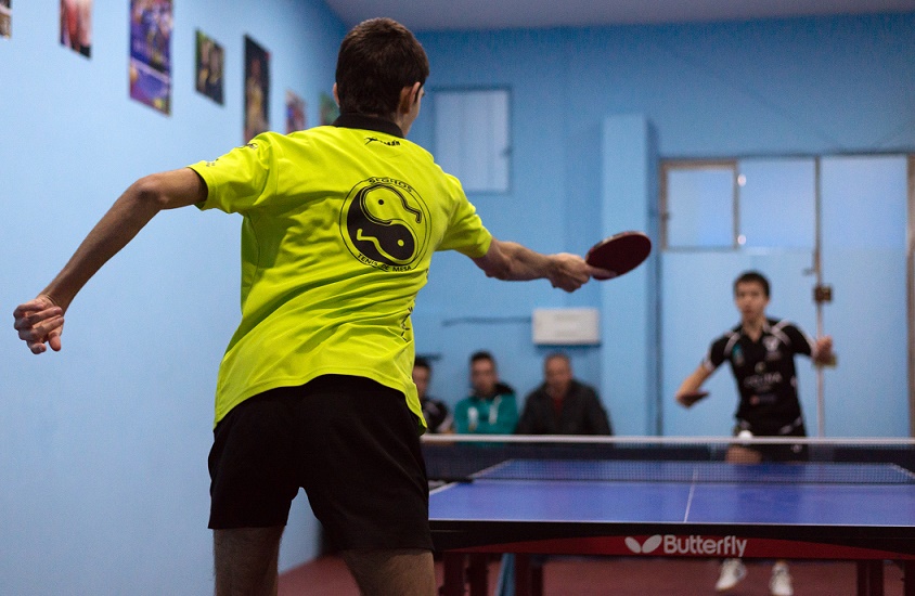 C.D. Seghos: El Líder no falla ante el Clínica Colina