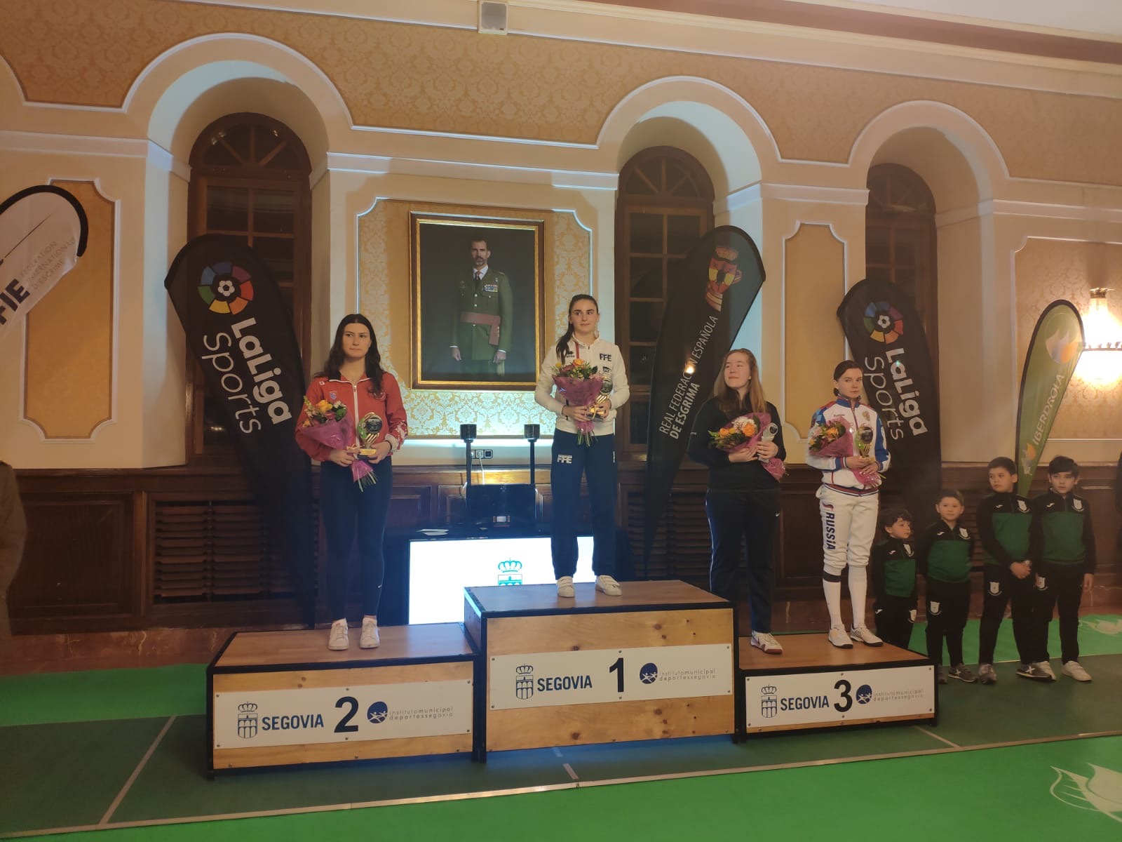 VI Copa del Mundo junior Sable femenino “Ciudad de Segovia”