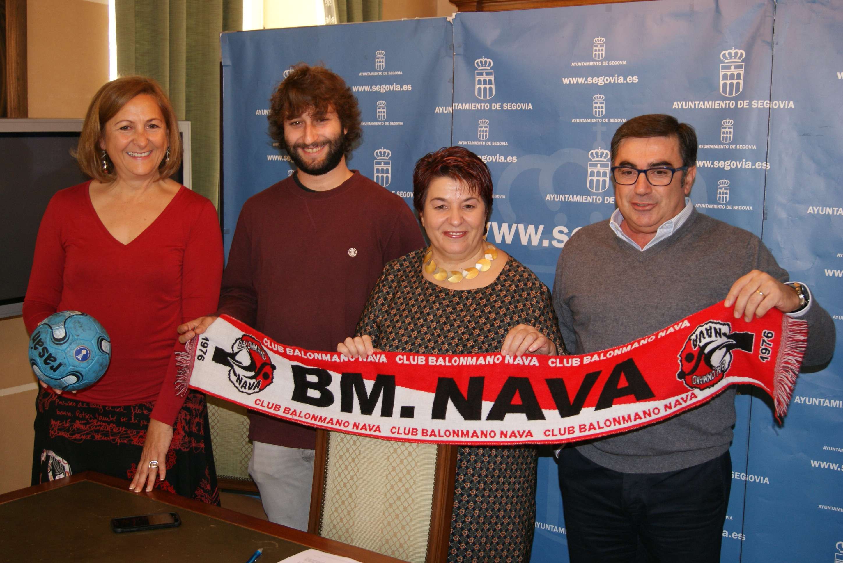 Nace la Escuela de Balonmano Nava IMD Segovia