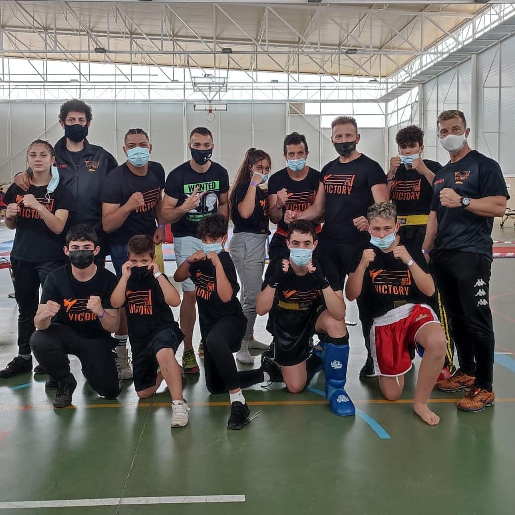 Club Victoria-Kick Boxing: Campeonato Regional 2021 Cargado de medallas