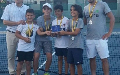Espacio Tierra: Subcampeón de Castilla y León por equipos Alevín Masculino