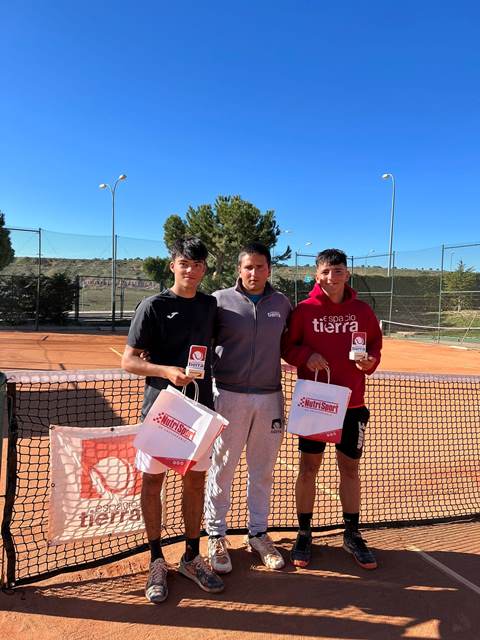 Espacio Tierra: XI Torneo de Tenis de Semana Santa
