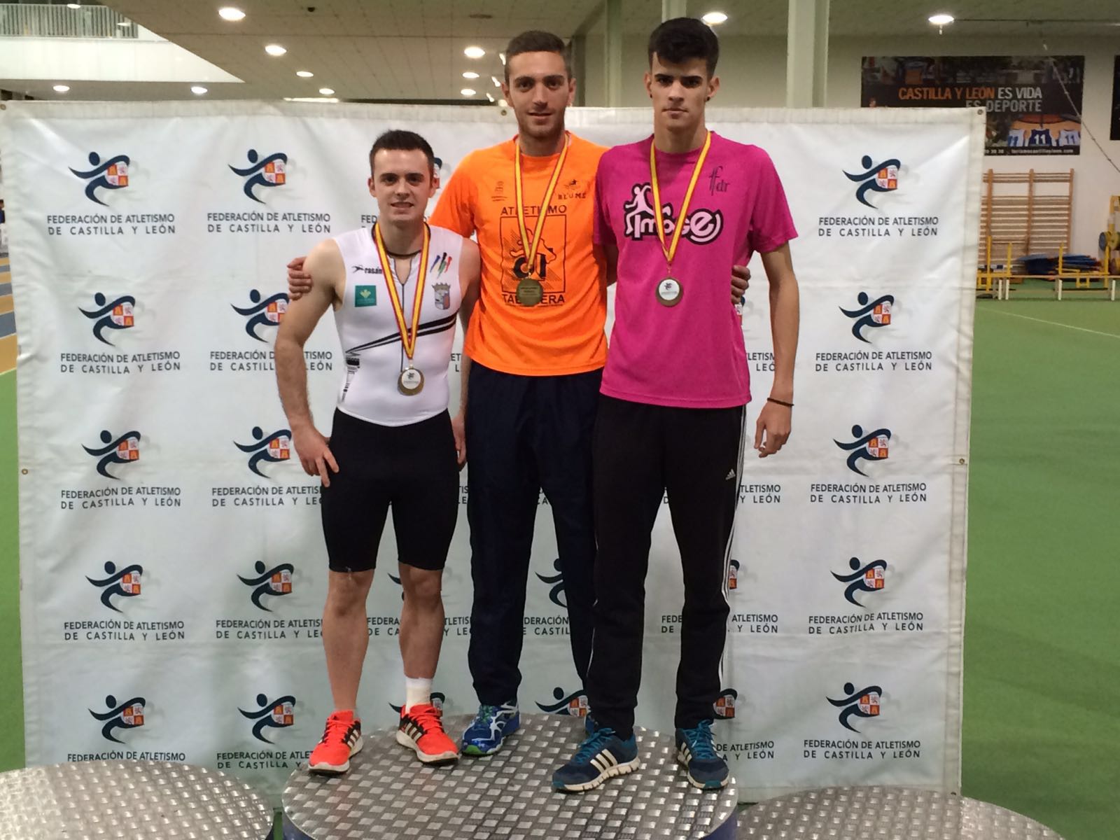 Crónica del Fin de Semana del Club Blume-Bigmat Tabanera y Vélox