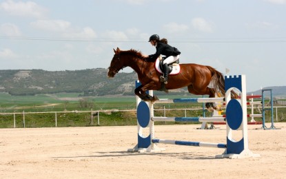 María Fernández Ordejón gana el Gran Premio de Hípica en Vadelamadre