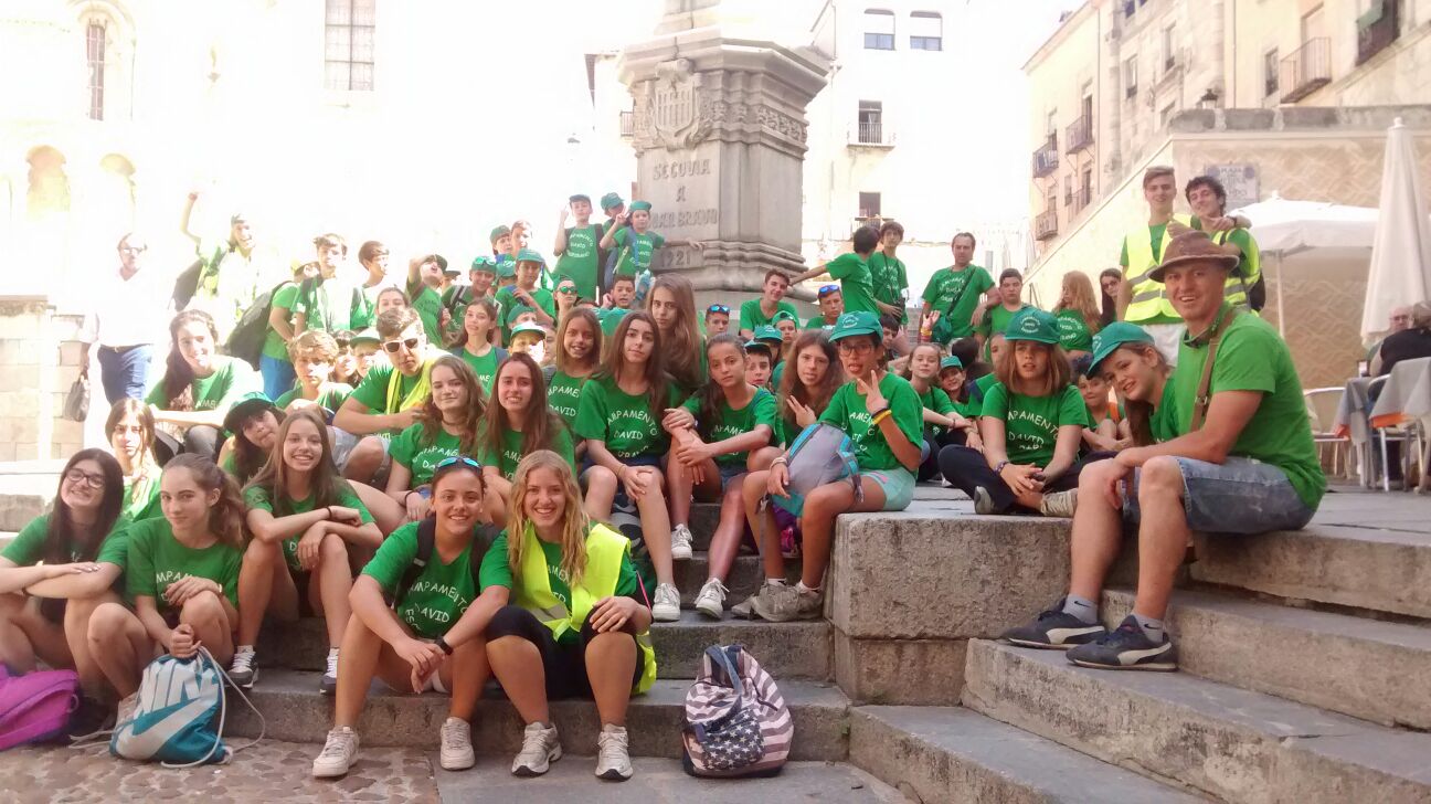 Campamento de Verano: Beekdoosan “David Escribano”