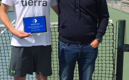 Javier Herrero campeón de Castilla y León Junior de Tenis