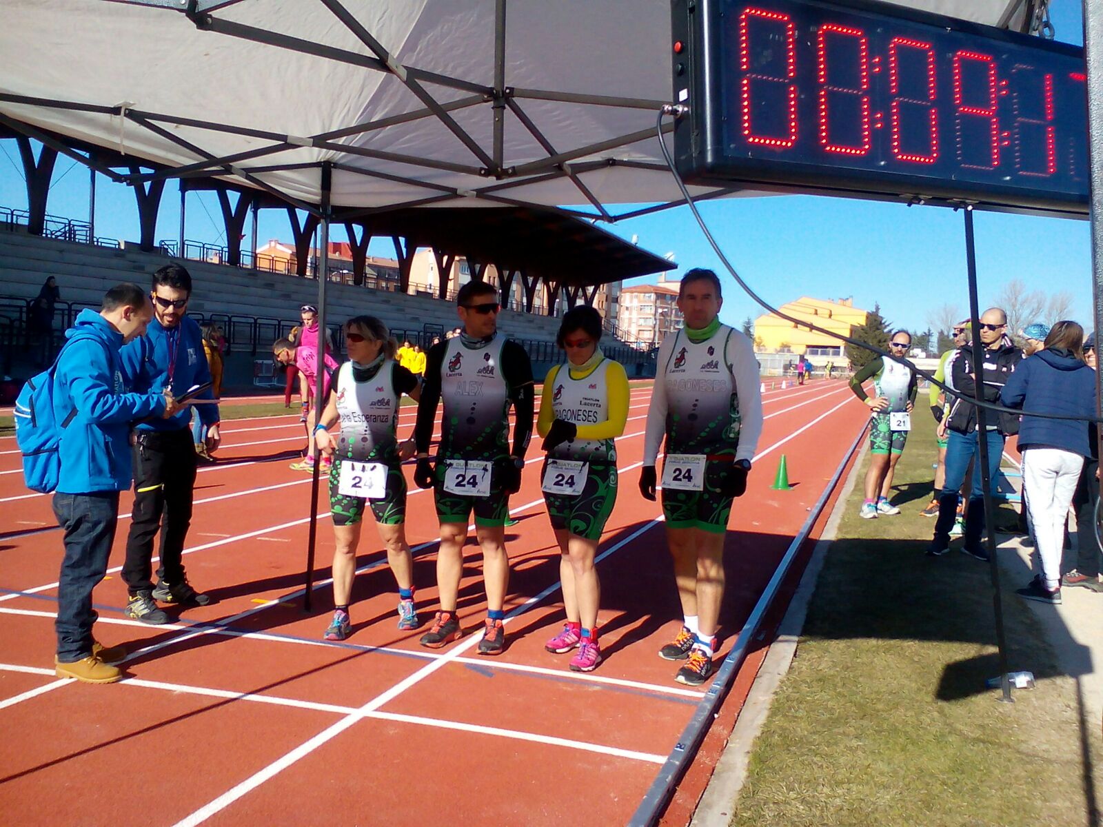 El CD Triatlón Lacerta participa, con tres escuadras, en el Duatlón por equipos de Segovia