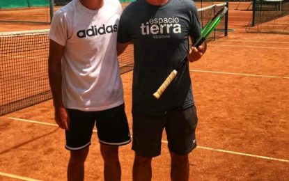 El tenista segoviano, Nicolás Herrero, cuarto finalista en  el Torneo ITF