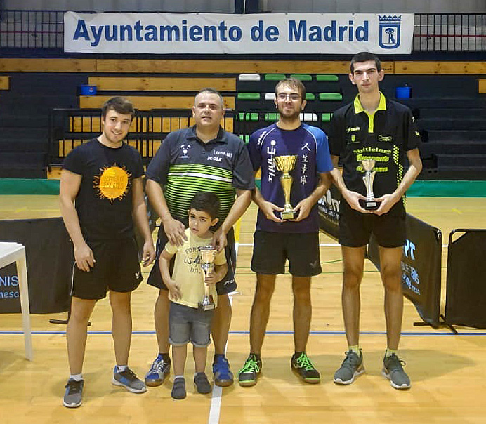 Pretemporada del Club Deportivo Seghos de Tenis de Mesa