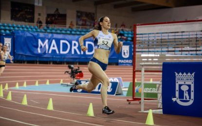 Sara Gómez Álvarez consigue marca personal de la temporada en Pista Cubierta