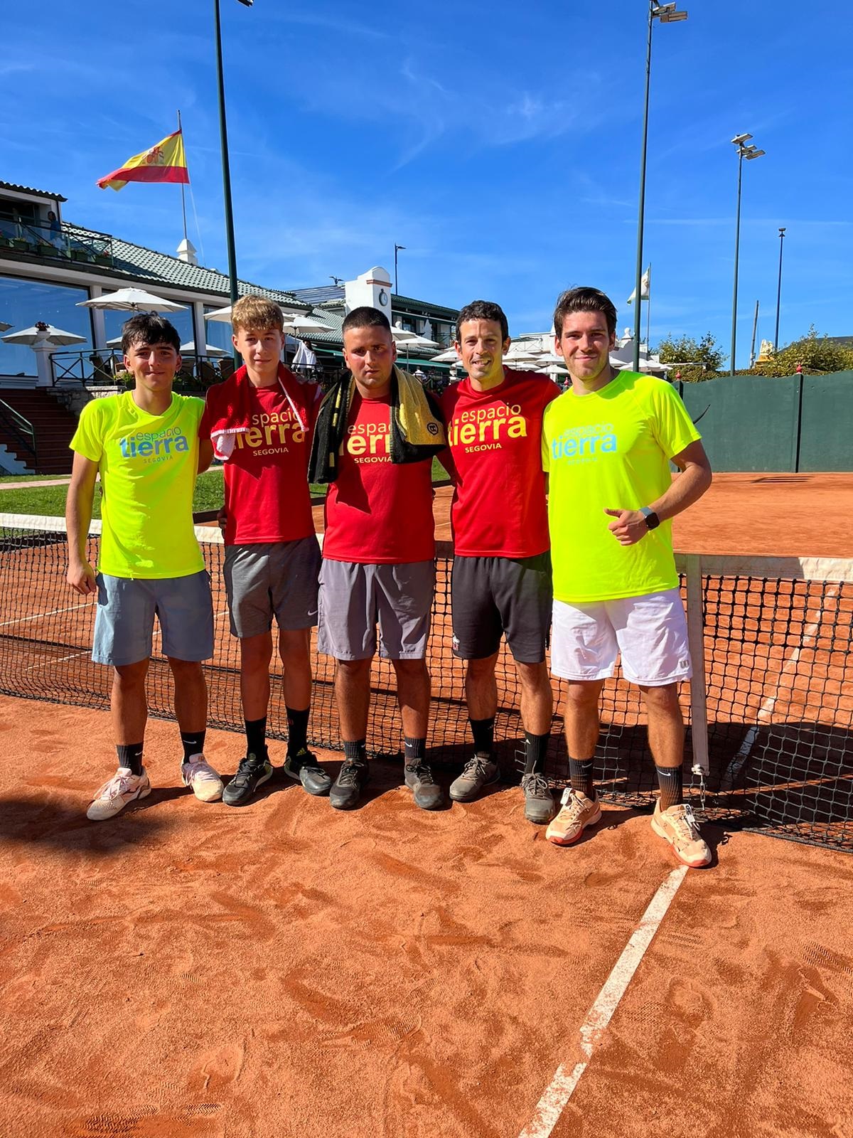 C.D. Espacio Tierra: Crónica del Fin de Semana