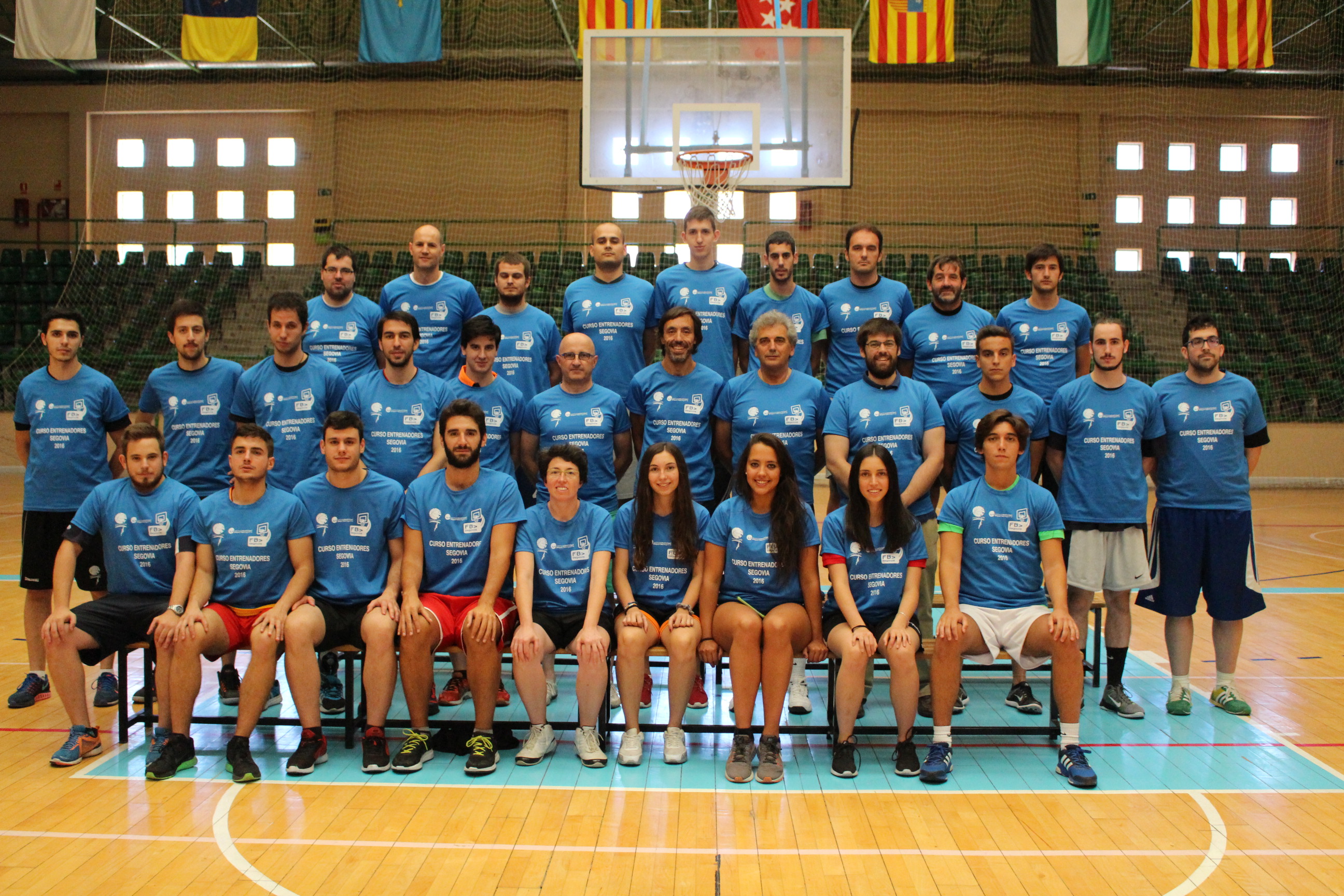 Finalizó con éxito el curso de entrenador de baloncesto celebrado en Segovia