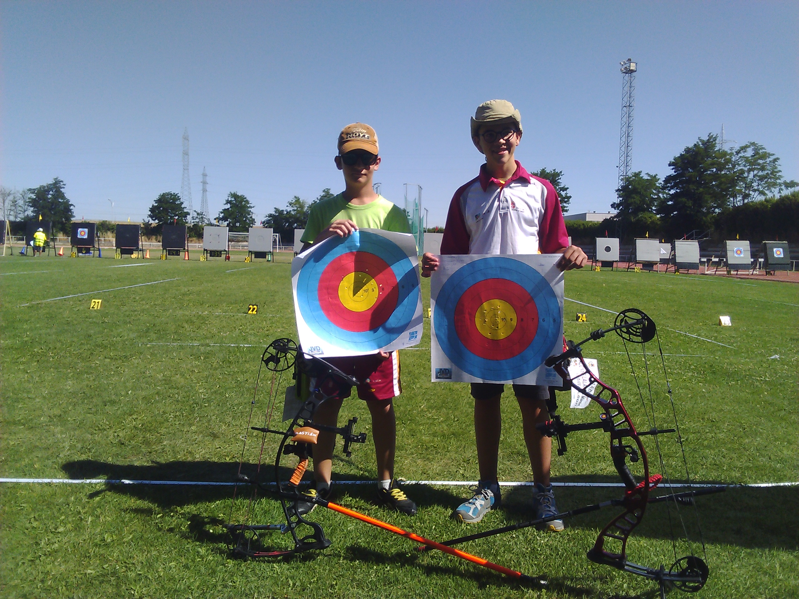 Los arqueros segovianos, Martín Alonso y Pablo Bastián, oro y plata en Salamanca