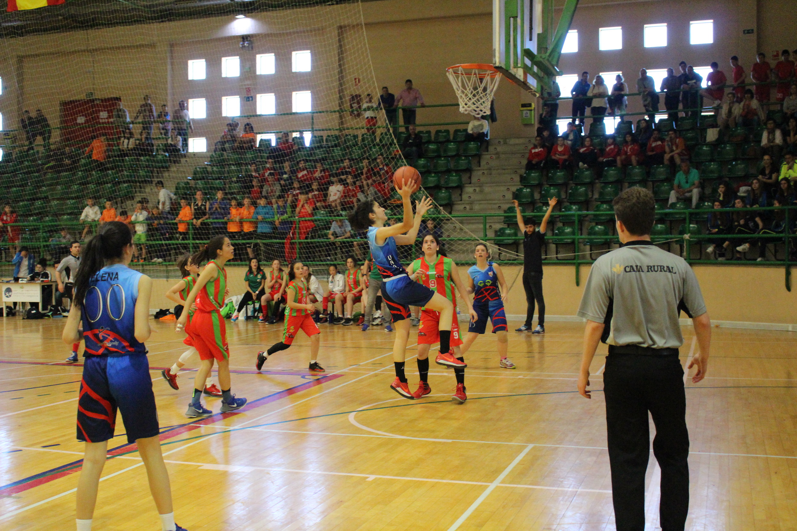 La entrega de premios cerró la temporada 2016/2017 para las ligas de edad de baloncesto