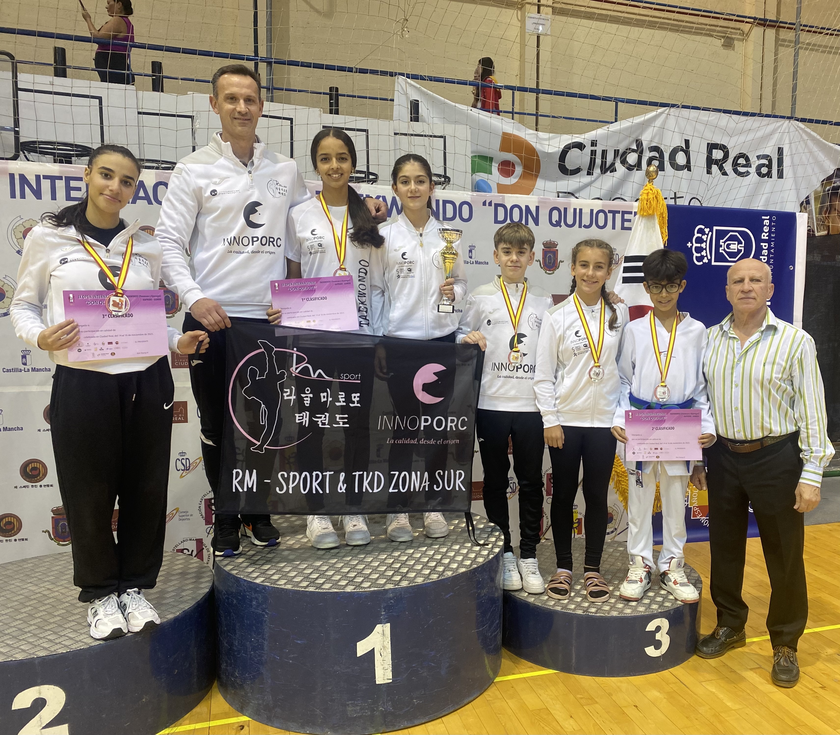 El C.D. Taekwondo RM- Sport Innoporc firma otro fin de semana brillante: Cinco medallas y tercer puesto por equipos