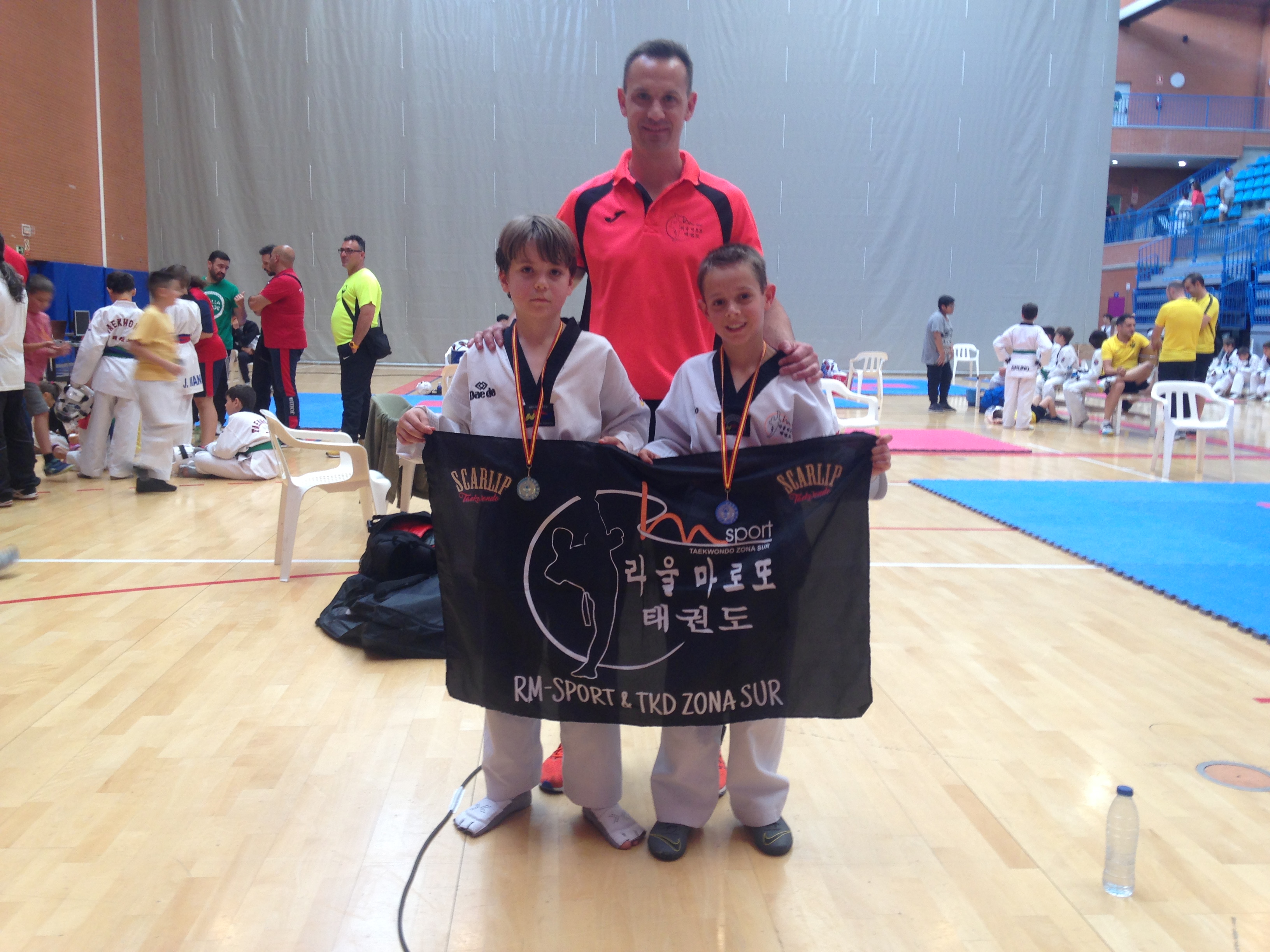 Oro, plata y dos bronces para el Club Taekwondo RM-SPORT