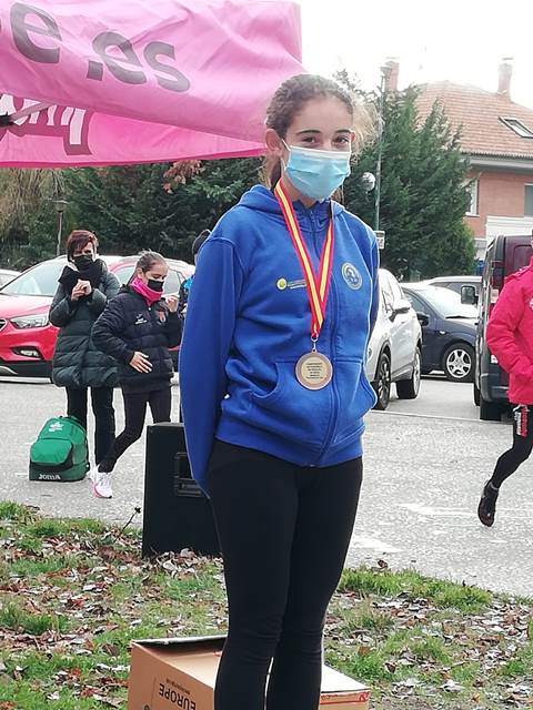 Mínima nacional de Rafa Rodríguez, bronce autonómico de Laura Municio y bronce de Alejandro Domingo en Elgoibar