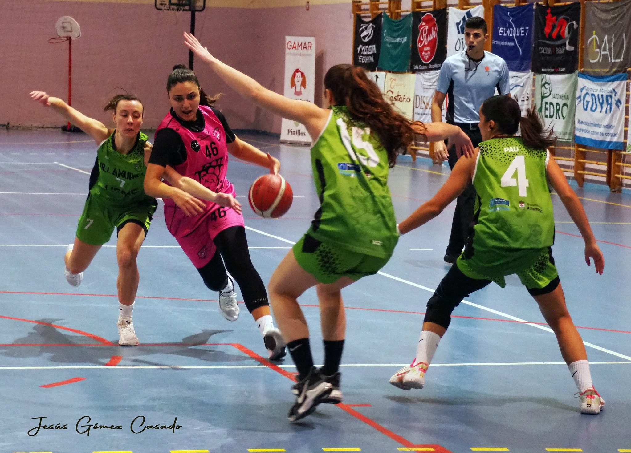 El Cochinillo Segoviano, SL se va de vacaciones en los puestos de lucha por el ascenso