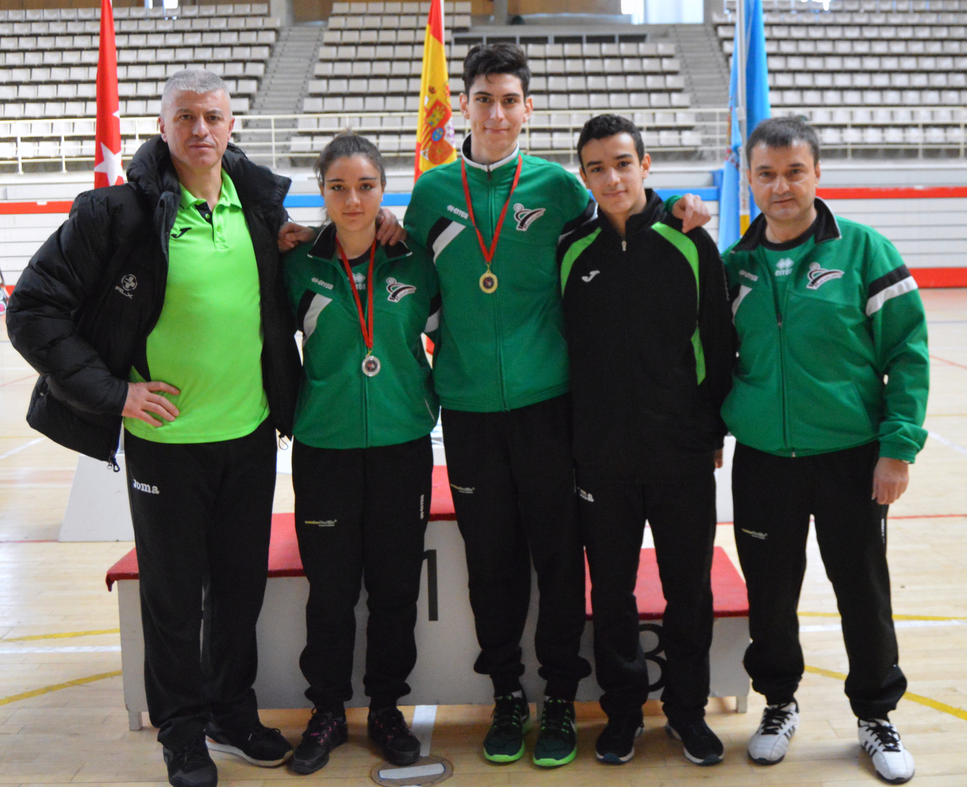 Oro y plata en Taekwondo para el Club Miraflores-Bekdoosan