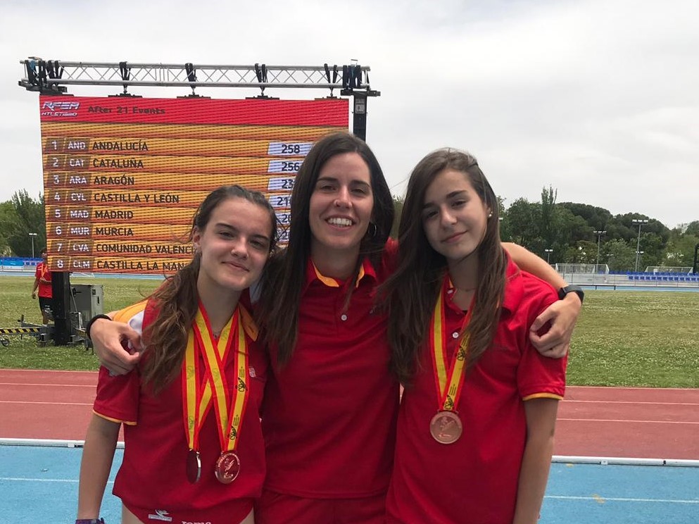 Míriam González y Elisa Vaquerizo medallistas nacionales con la Selección de Castilla y León