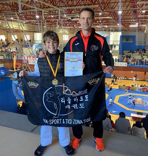 Álvaro Llorente se proclama, nuevamente, campeón de España de Taekwondo