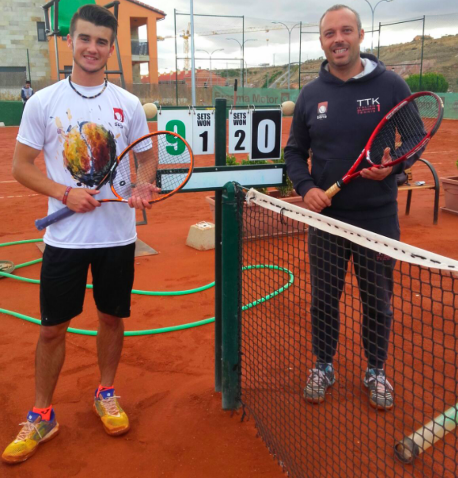 Saul Verdugo sige dando pasos firmes en el tenis profesional