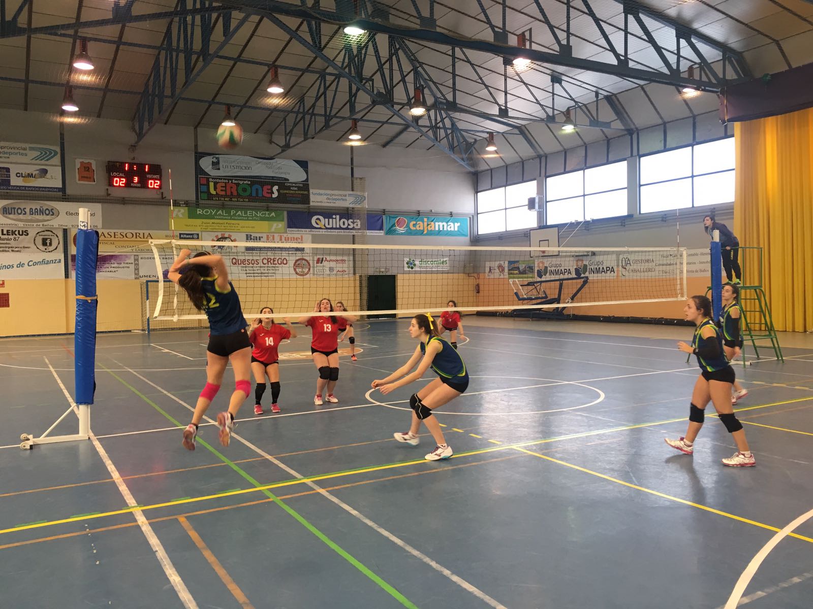 Justa victoria de las chicas del Segovoley en Venta de Baños