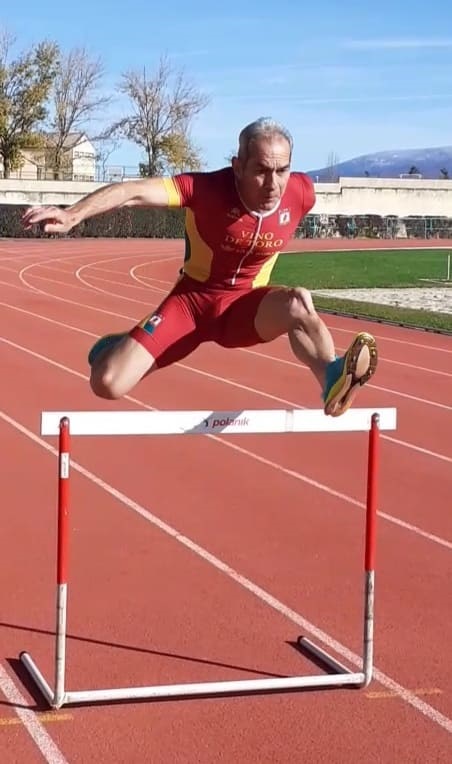 El segoviano, Juan Luis Álvarez, consiguió el oro en las dos pruebas del Campeonato máster de Castilla y León celebrado en Ávila