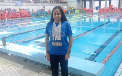 Sandra Guerra Hernanz convocada con la selección de Castilla y León para participar en el Campeonato de España de Natación por autonomías.