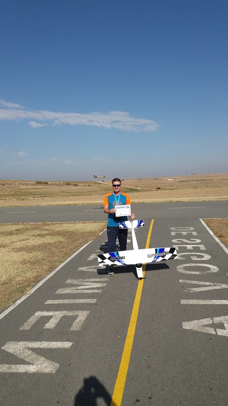 Curso de Pilotos de Aeromodelismodel Club Los Halcones
