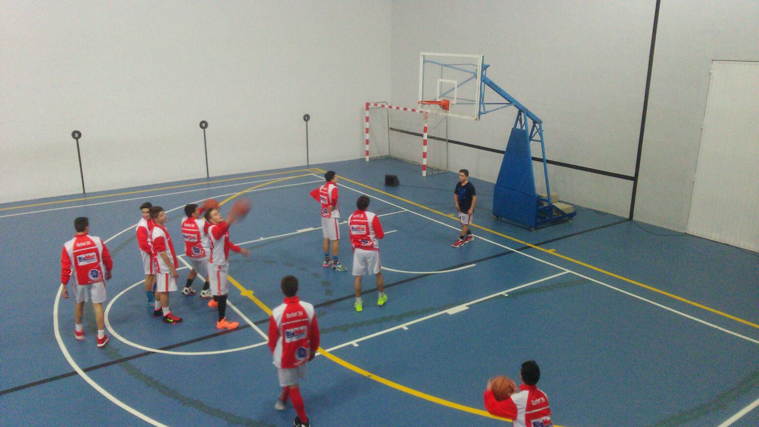 Victoria clara del Basket 34 Big Mat Tabanera