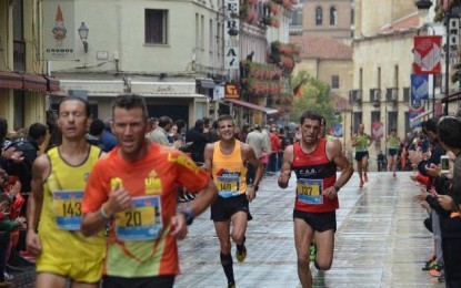 El atleta del Hotel Cándido-Ciudad de Segovia Juan José Muñoz Acuña consigue el Bronce