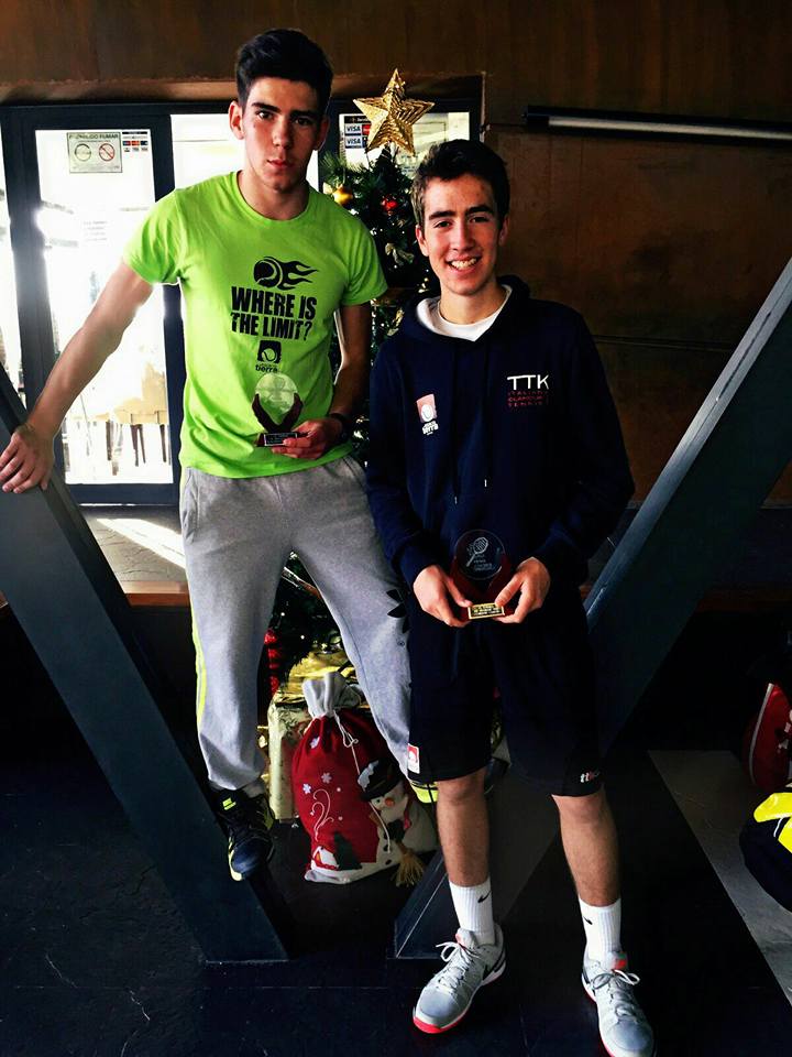 Pablo Alonso, Campeón, y Javier Herrero, Subcampeón, en el Torneo Couder