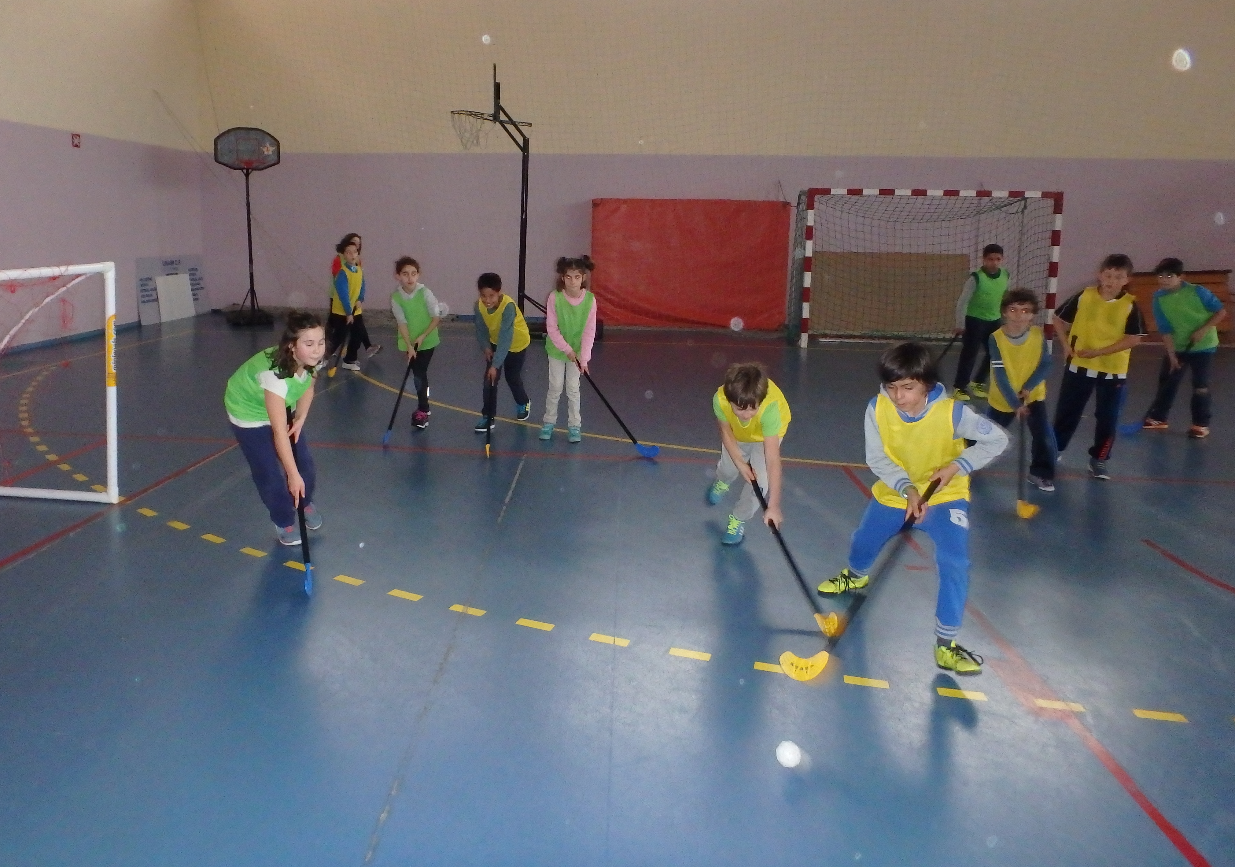 Balonmano, Hockey y Futbeisbol en los encuentros de Deporte Escolar
