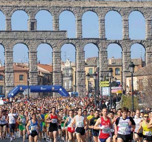 La ciudad se prepara para celebración de la Media Maratón "Ciudad de Segovia" Instituto Municipal de Deportes de Segovia