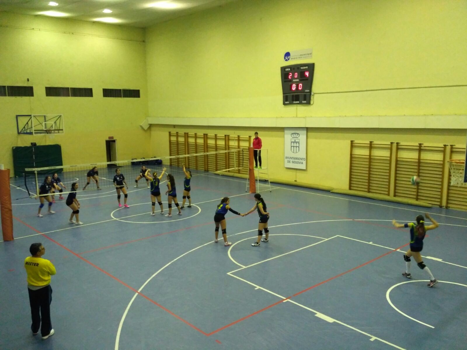 Segovoley: Primera victoria del C.D. Juvenil Femenino