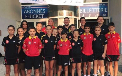 Ángela Rodríguez, con la Selección Española de Tenis de Mesa, en el Campeonato de Europa Benajamín y Alevín
