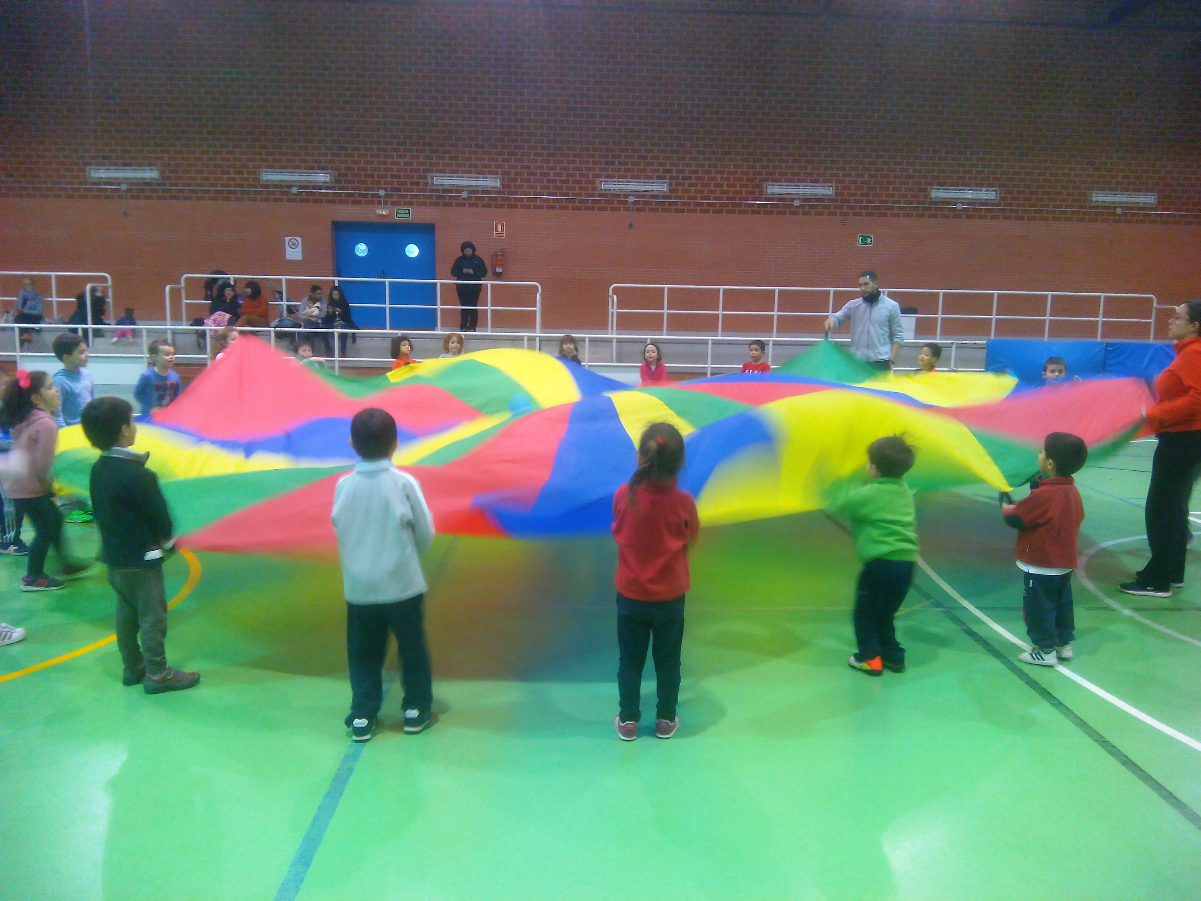 Actividad Física Jugada y Deportiva en los encuentros escolares del Viernes