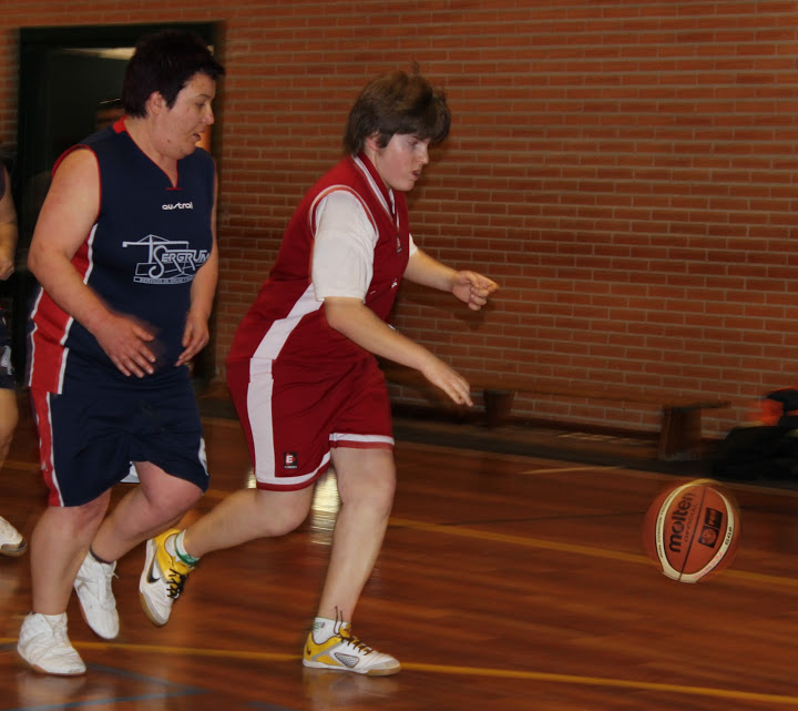 La competición para Deportistas con Discapacidad Intelectual reúne en la capital segoviana a casi 400 jugadores de toda la Comunidad